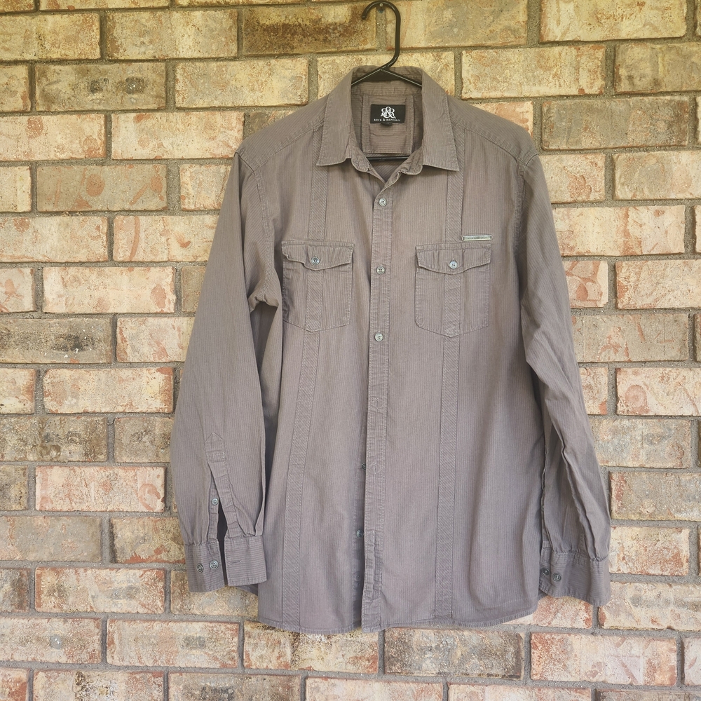 Rock & Republic Taupe Button Down Shirt